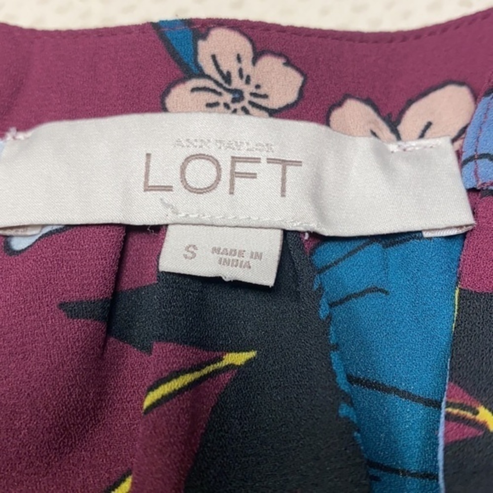 LOFT Maroon Floral Long Sleeves Sheer Blouse Sz S - Picture 4 of 7